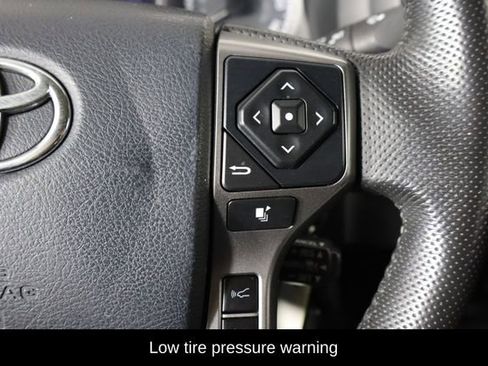 Used 2020 Toyota Tacoma SR5 image 10