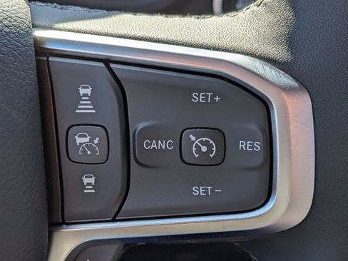 New 2026 RAM 1500 4x4 Crew Cab image 15