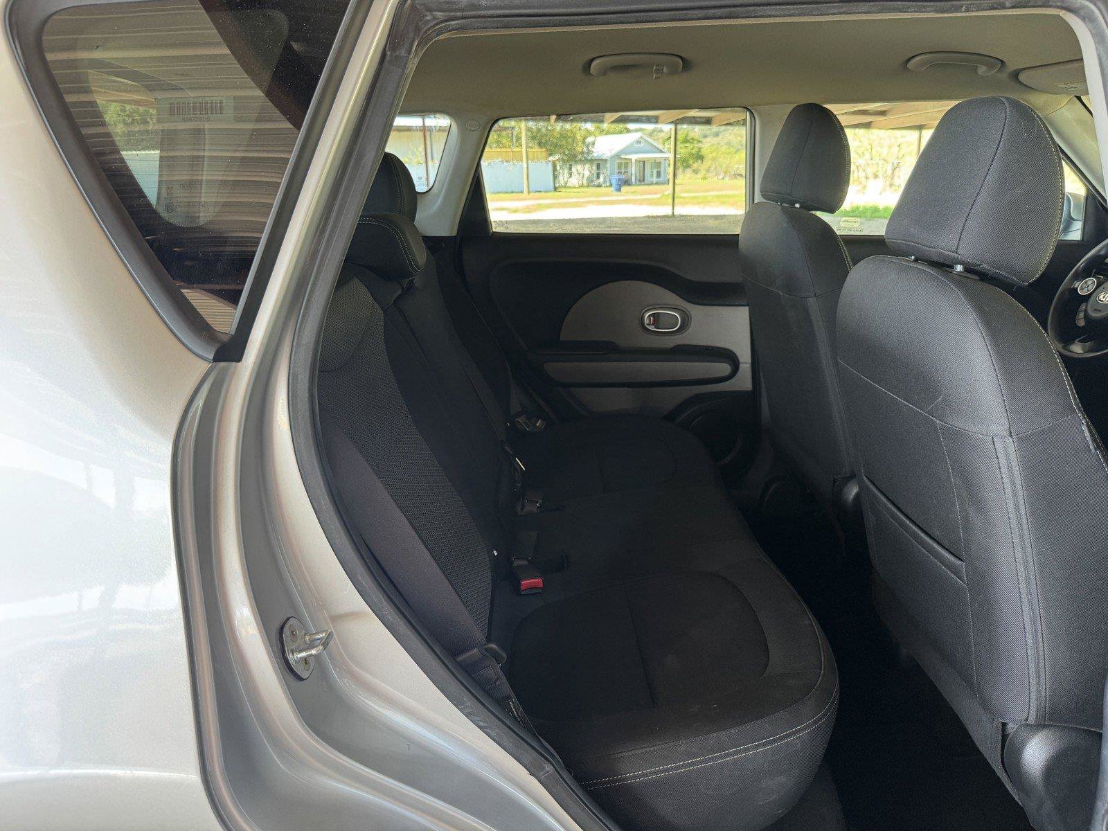 Used 2019 Kia Soul + FWD image 31
