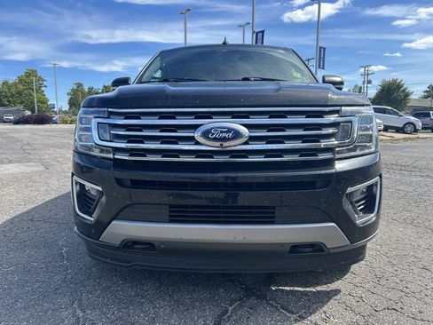 Used 2020 Ford Expedition Max Limited w/ Special Edition Package AWD/4WD image 9