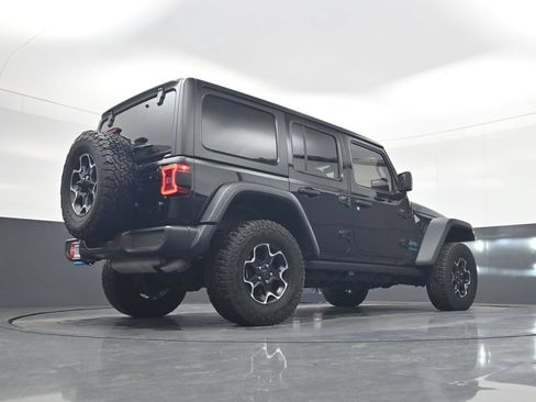 Used 2022 Jeep Wrangler Unlimited Rubicon 4xe w/ Safety Group AWD/4WD image 24
