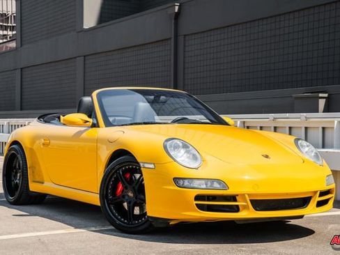 Used 2006 Porsche 911 Carrera S image 32