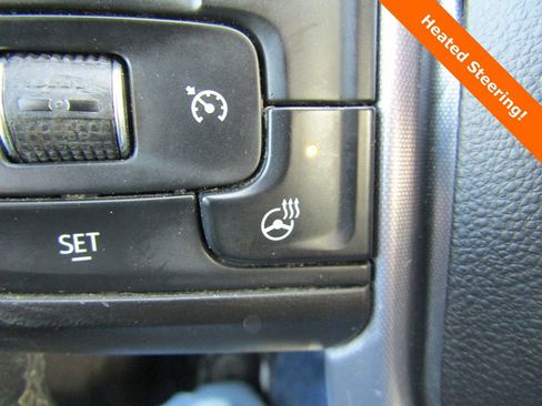 Used 2020 GMC Sierra 1500 Elevation w/ Elevation Value Package image 8