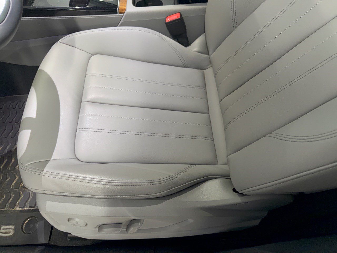 Used 2025 Audi Q5 2.0T Premium AWD/4WD image 16