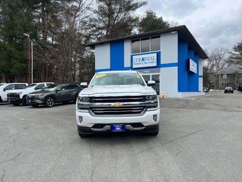 Certified 2018 Chevrolet Silverado 1500 High Country image 9