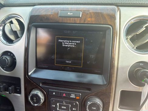 Used 2013 Ford F150 Platinum image 9