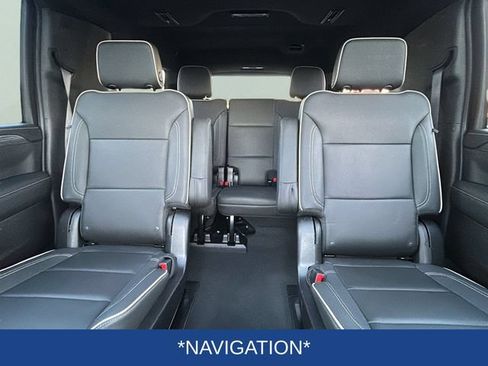 Certified 2023 GMC Yukon XL SLT AWD/4WD image 17