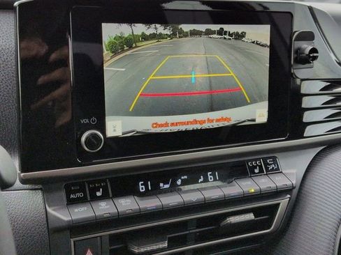 Certified 2025 Toyota Camry SE w/ Convenience Package FWD image 12
