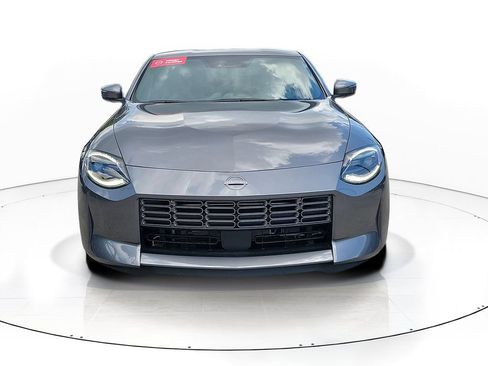 Used 2025 Nissan Z Performance w/ Floor Mat Package RWD image 2