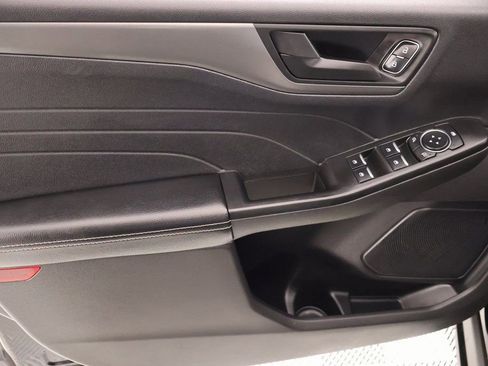 Used 2025 Ford Escape Active image 14