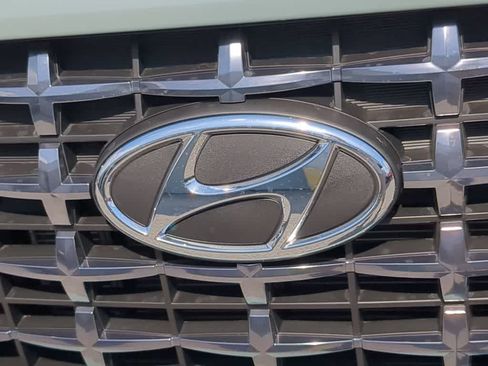 New 2026 Hyundai Venue SEL FWD image 12