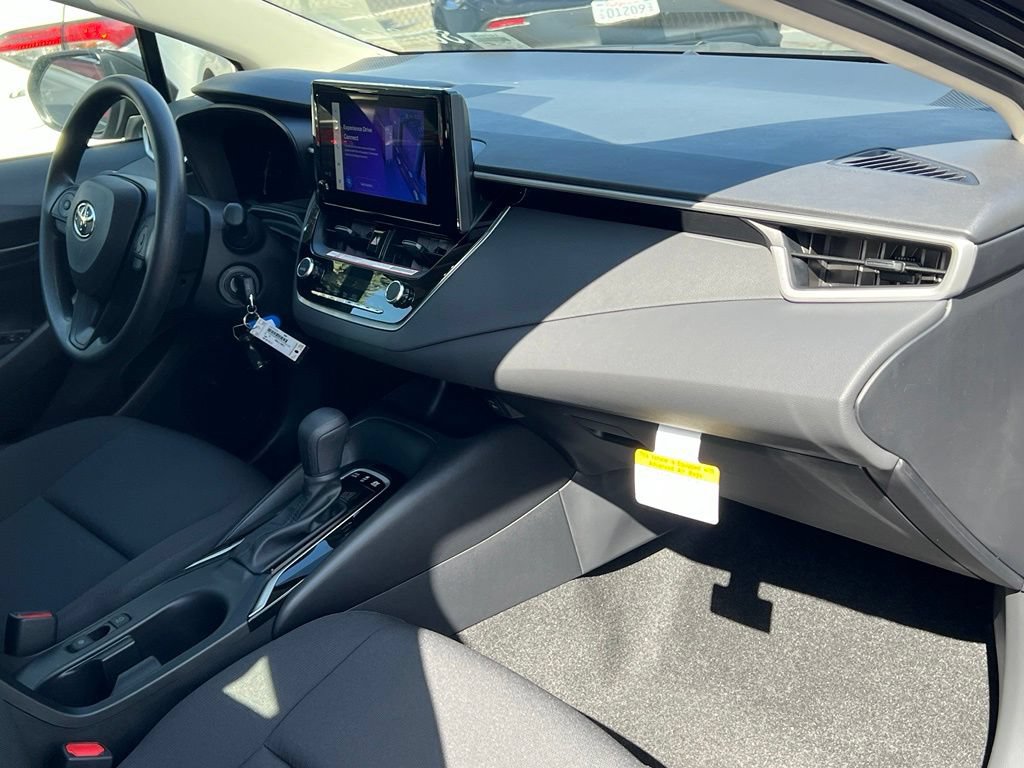 New 2027 Toyota Corolla LE FWD image 18