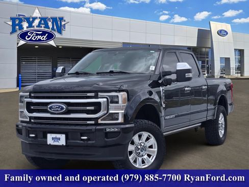 Used 2022 Ford F250 Platinum AWD/4WD image 1