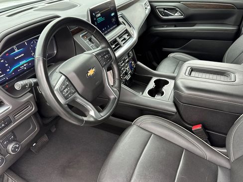 Certified 2023 Chevrolet Suburban Premier image 9