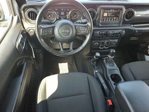 Used 2021 Jeep Wrangler Unlimited Sport AWD/4WD image 11