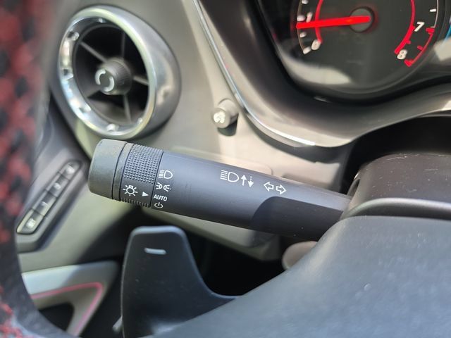 Used 2017 Chevrolet Camaro LT RWD image 23