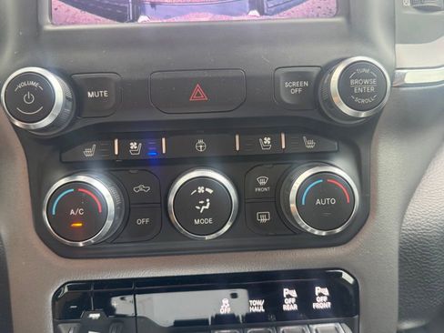Used 2022 RAM 1500 Laramie w/ Sport Appearance Package AWD/4WD image 22