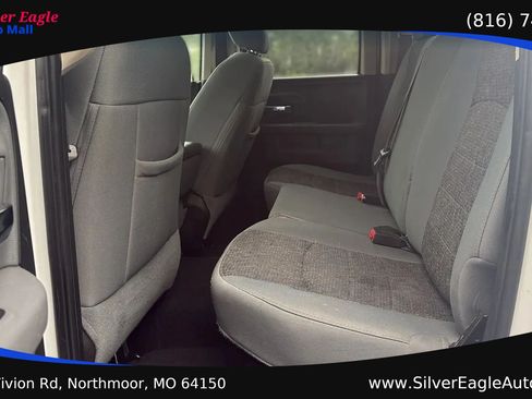 Used 2017 RAM 1500 Big Horn RWD image 10