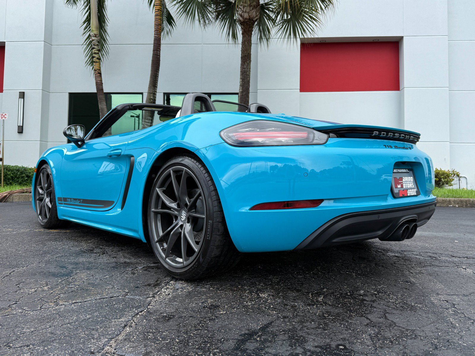 Used 2021 Porsche 718 Boxster RWD image 14