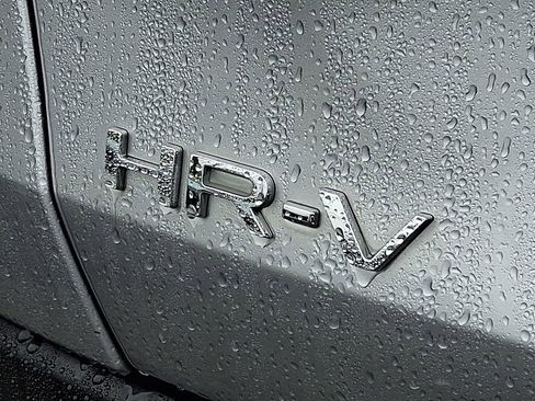 Used 2023 Honda HR-V LX image 30