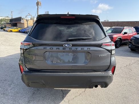 Certified 2025 Subaru Forester Touring AWD/4WD image 4