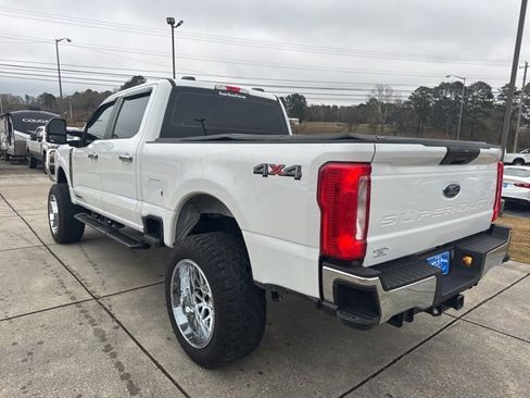 Used 2024 Ford F250 XL w/ XL Chrome Package image 5