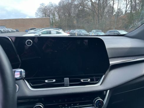 Used 2025 Chevrolet Equinox LT image 17