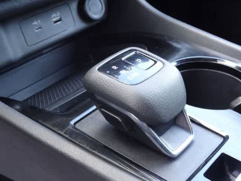 Used 2023 Nissan Rogue SV image 15