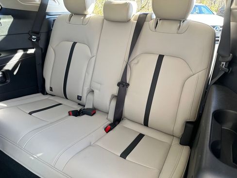 Used 2025 MAZDA CX-90 3.3 Turbo w/ Preferred Package image 31