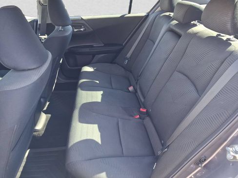 Used 2016 Honda Accord LX image 10