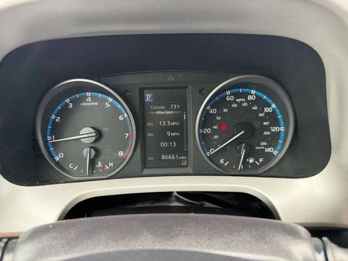Used 2017 Toyota RAV4 LE w/ All Weather Liner Package AWD/4WD image 27