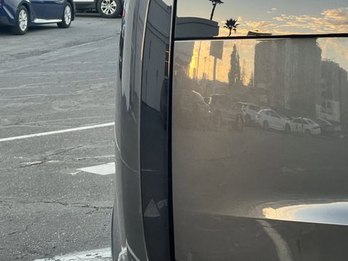 Used 2023 Land Rover Range Rover Long Wheelbase Autobiography image 47