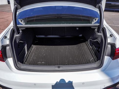 Used 2022 Audi S4 Premium Plus image 46