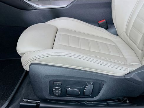 New 2026 BMW 430i Convertible w/ M Sport Package image 21