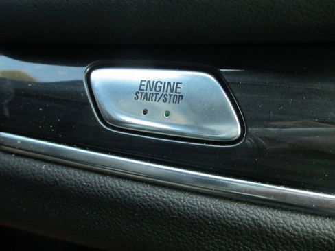 Used 2023 Buick Enclave Essence w/ Experience Buick Package AWD/4WD image 30