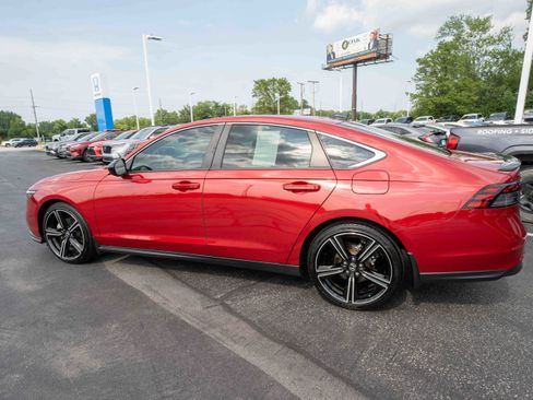 Certified 2025 Honda Accord Sport image 4