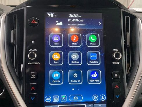 Used 2025 Subaru Crosstrek 2.0i Premium image 18