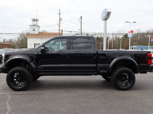 New 2026 Ford F250 Lariat w/ Black Appearance Package AWD/4WD image 16
