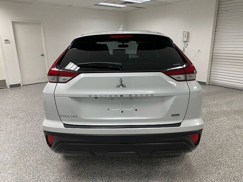 Used 2024 Mitsubishi Eclipse Cross LE image 6
