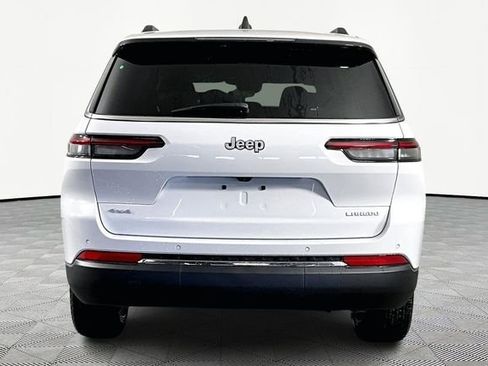 New 2026 Jeep Grand Cherokee L Laredo AWD/4WD image 5