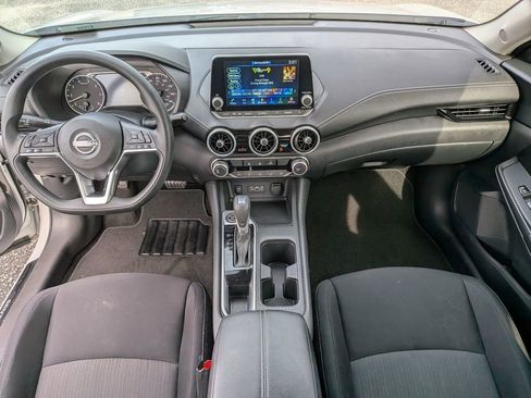 Certified 2024 Nissan Sentra SV FWD image 26