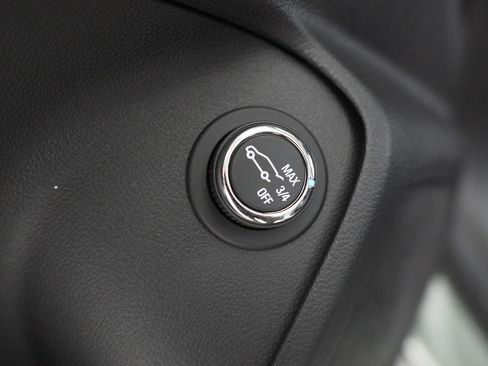 New 2026 Chevrolet TrailBlazer LT w/ Convenience Package FWD image 15