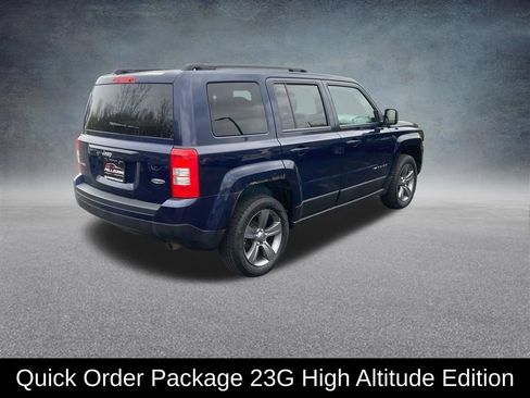 Used 2015 Jeep Patriot High Altitude AWD/4WD image 6