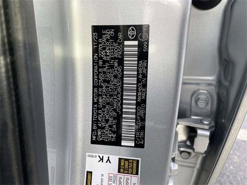 Used 2024 Toyota Prius LE image 30