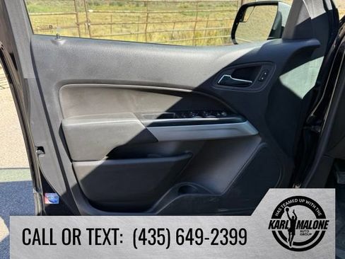 Used 2022 Chevrolet Colorado LT w/ Luxury Package AWD/4WD image 13
