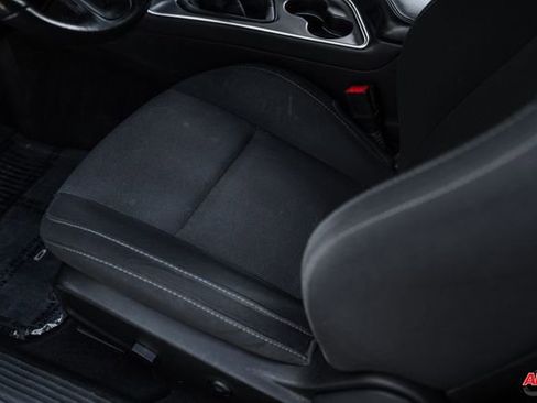 Used 2016 Dodge Challenger R/T image 67