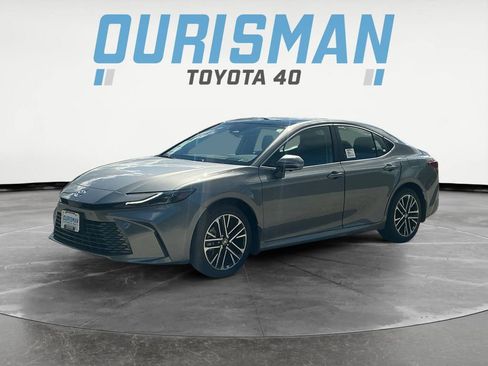 New 2025 Toyota Camry XLE w/ Premium Plus Package image 2