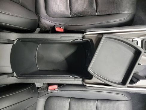 Certified 2022 Honda Accord Touring image 28