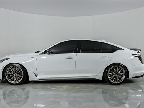 Used 2023 Cadillac CT5 V Blackwing RWD image 7