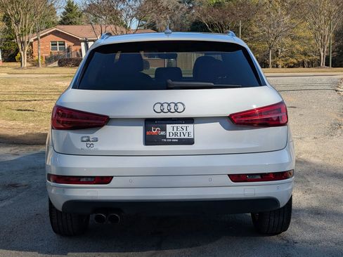 Used 2017 Audi Q3 2.0T Premium w/ Convenience Package FWD image 5